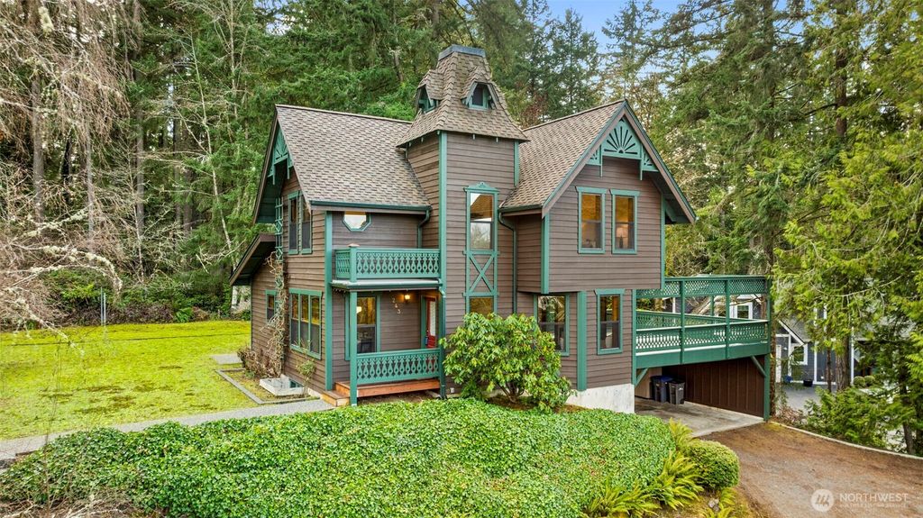 Photo of 243 NW Solnae Place, Bremerton, WA 98311 (MLS # 2482819)