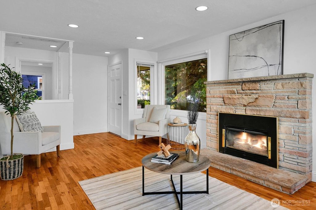 Photo of 510 A Street NE, Auburn, WA 98002 (MLS # 2432589)