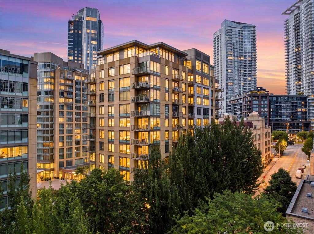 Photo of 901 Lenora Street #S1503, Seattle, WA 98121 (MLS # 2562286)