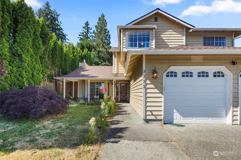 Photo of 3331 202nd Street SW, Lynnwood, WA 98036 (MLS # 2262025)
