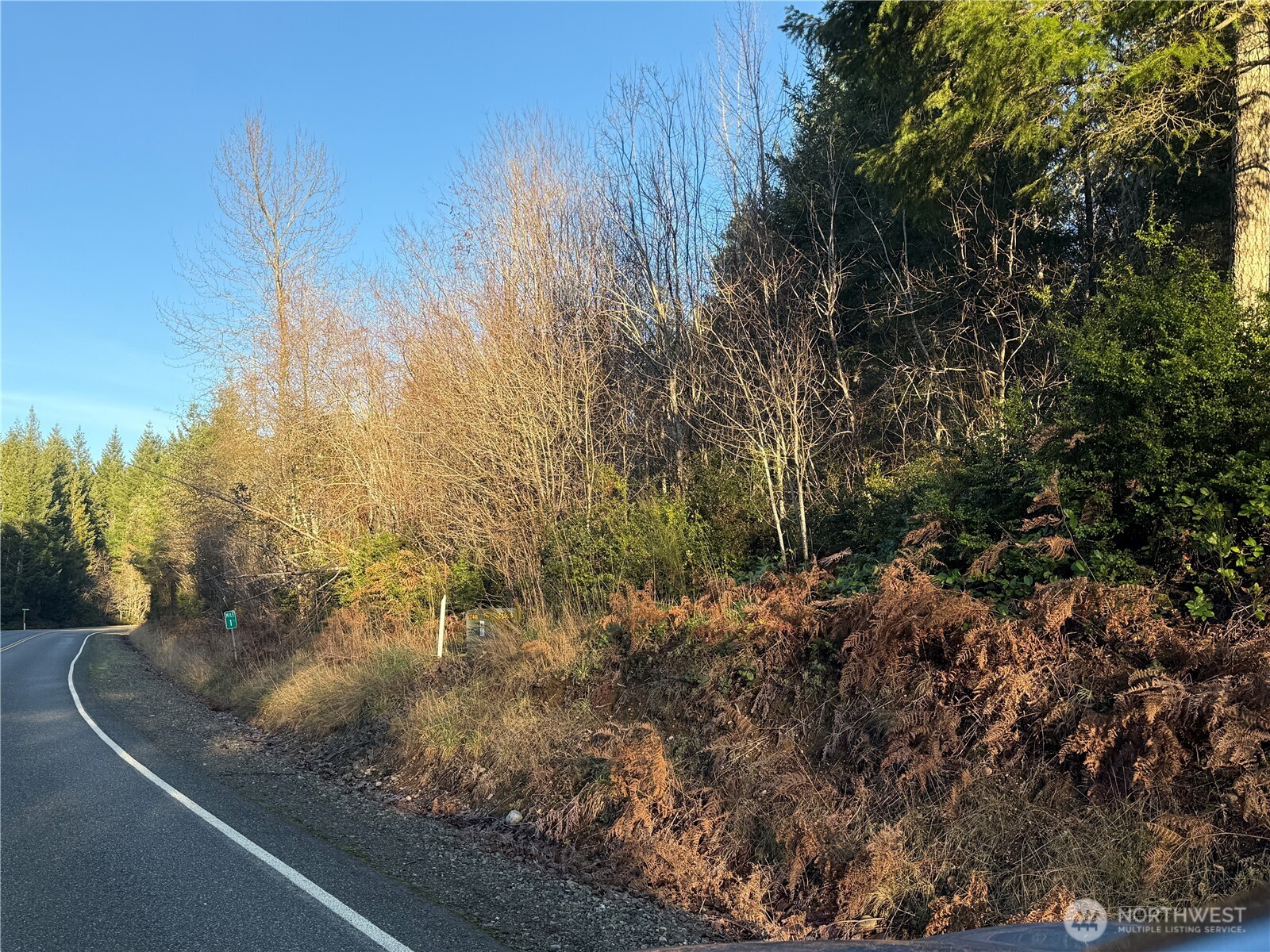 2 E Rasor (& E Trails End) Road