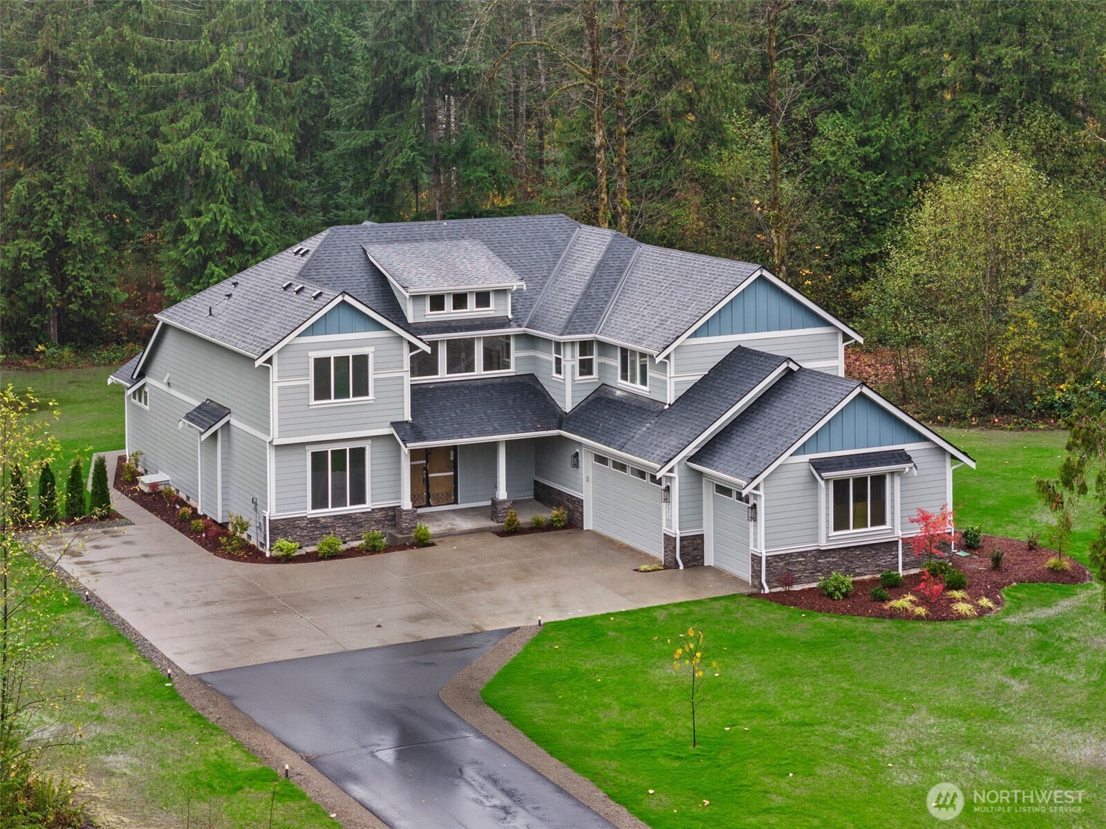 3303 107th Avenue SW