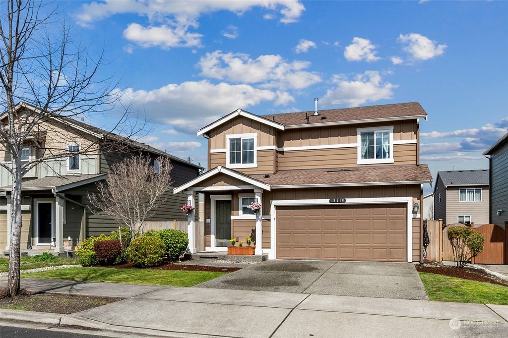 Photo of 19516 SE 270th Place, Covington, WA 98042 (MLS # 2054763)