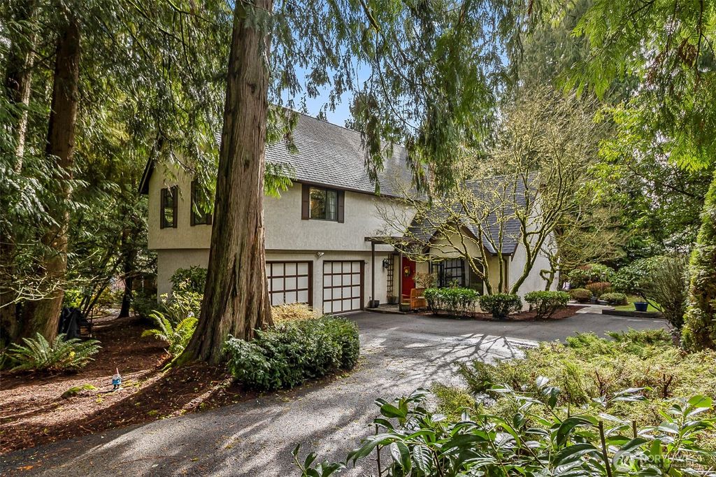 Photo of 16719 1st Avenue SE, Bothell, WA 98012 (MLS # 2491718)