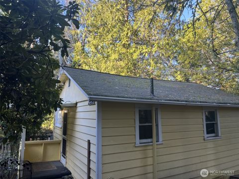 Photo of 2528 Westwind Drive NW, Olympia, WA 98502 (MLS # 2466799)