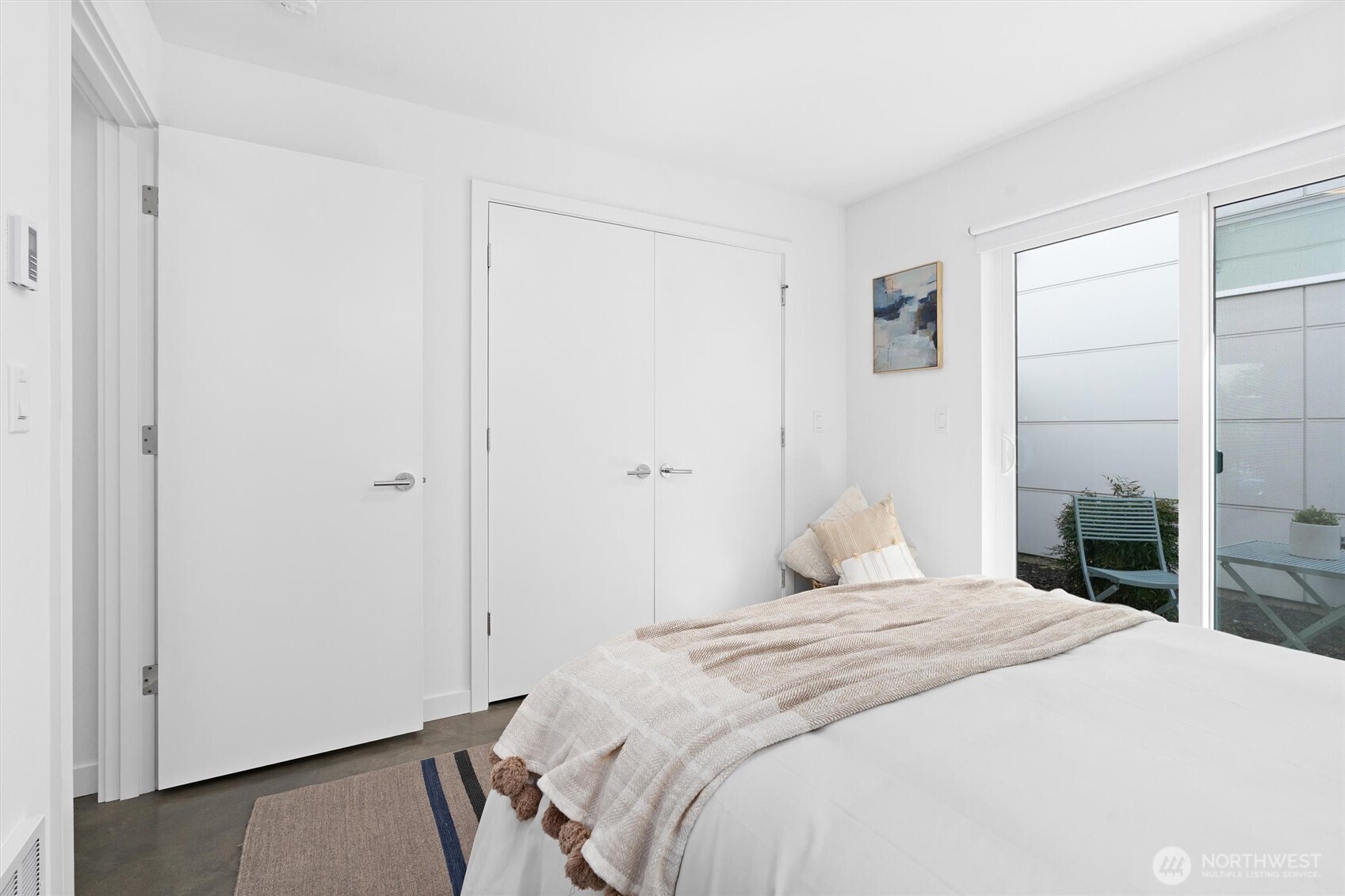 Seattle, Washington 98103, United States, 3 Bedrooms Bedrooms, ,2 BathroomsBathrooms,Residential,Active,155053