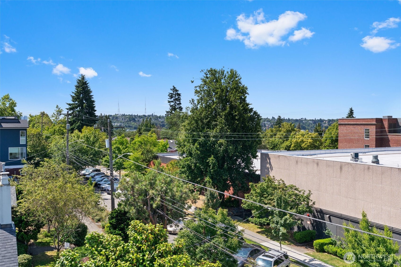 Seattle, Washington 98103, United States, 3 Bedrooms Bedrooms, ,2 BathroomsBathrooms,Residential,Active,155053