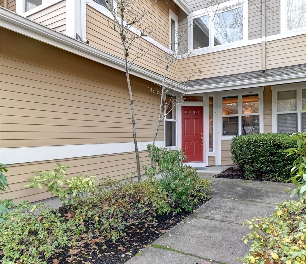 Photo of 9205 156th Place NE #B2702, Redmond, WA 98052 (MLS # 2024760)
