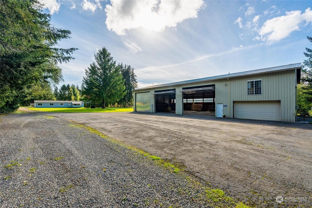 listing image 9367321346108354948