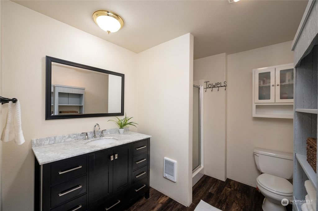 listing image 9365247182040503473
