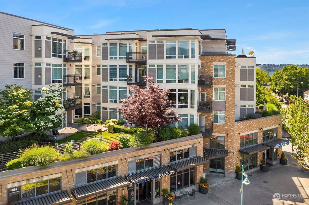 Photo of 211 Kirkland Avenue #316, Kirkland, WA 98033 (MLS # 2077111)