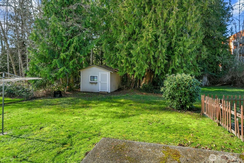 Photo of 14916 48th Avenue W, Edmonds, WA 98026 (MLS # 2485757)