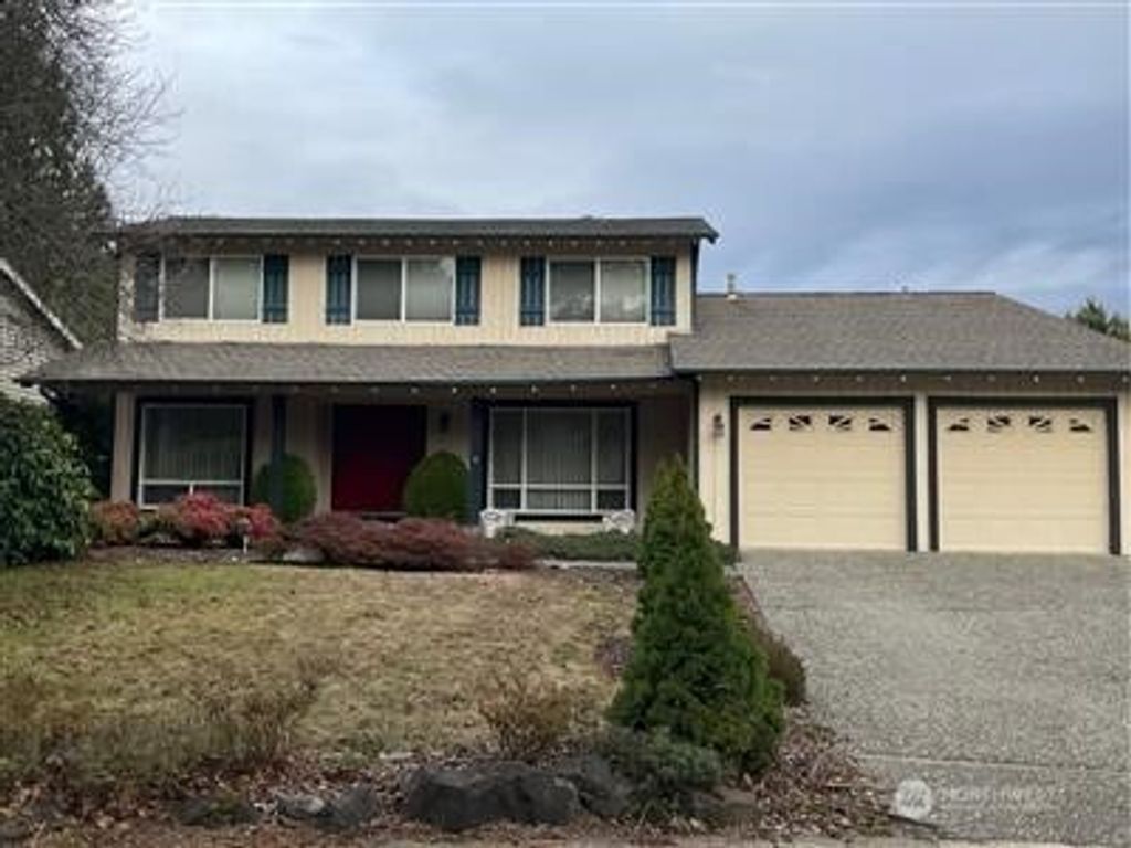 Photo of 19212 SE 45th Court, Issaquah, WA 98027 (MLS # 2332995)