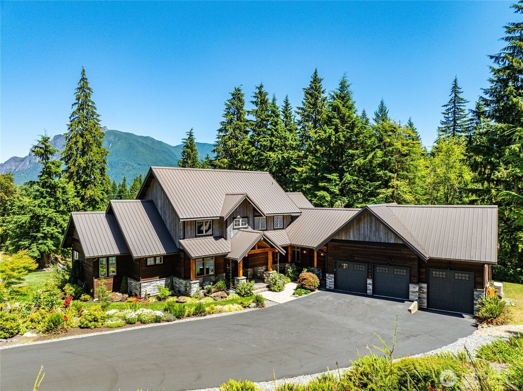 Photo of 15102 Reserve Drive SE, North Bend, WA 98045 (MLS # 2553587)
