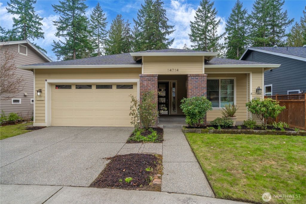 Photo of 14714 Knoll Park Court E, Bonney Lake, WA 98391 (MLS # 2481571)