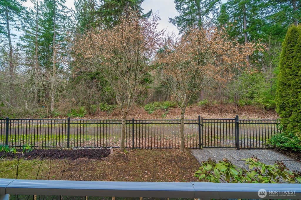 Photo of 14714 Knoll Park Court E, Bonney Lake, WA 98391 (MLS # 2481571)