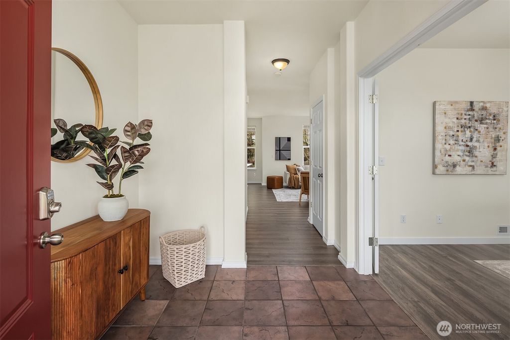 Photo of 2831 152nd Street SW, Lynnwood, WA 98087 (MLS # 2368441)
