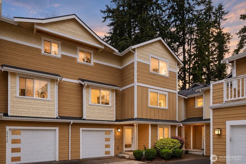 Photo of 23432 55th Avenue W #B, Mountlake Terrace, WA 98043 (MLS # 2579892)