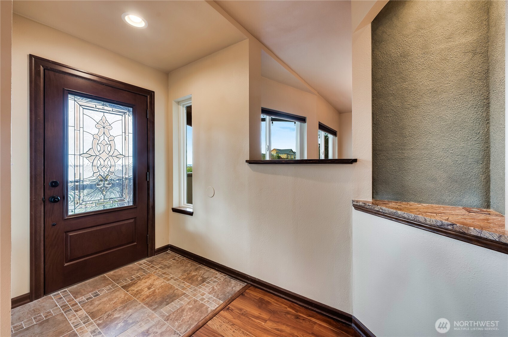 212 Grandview Ave