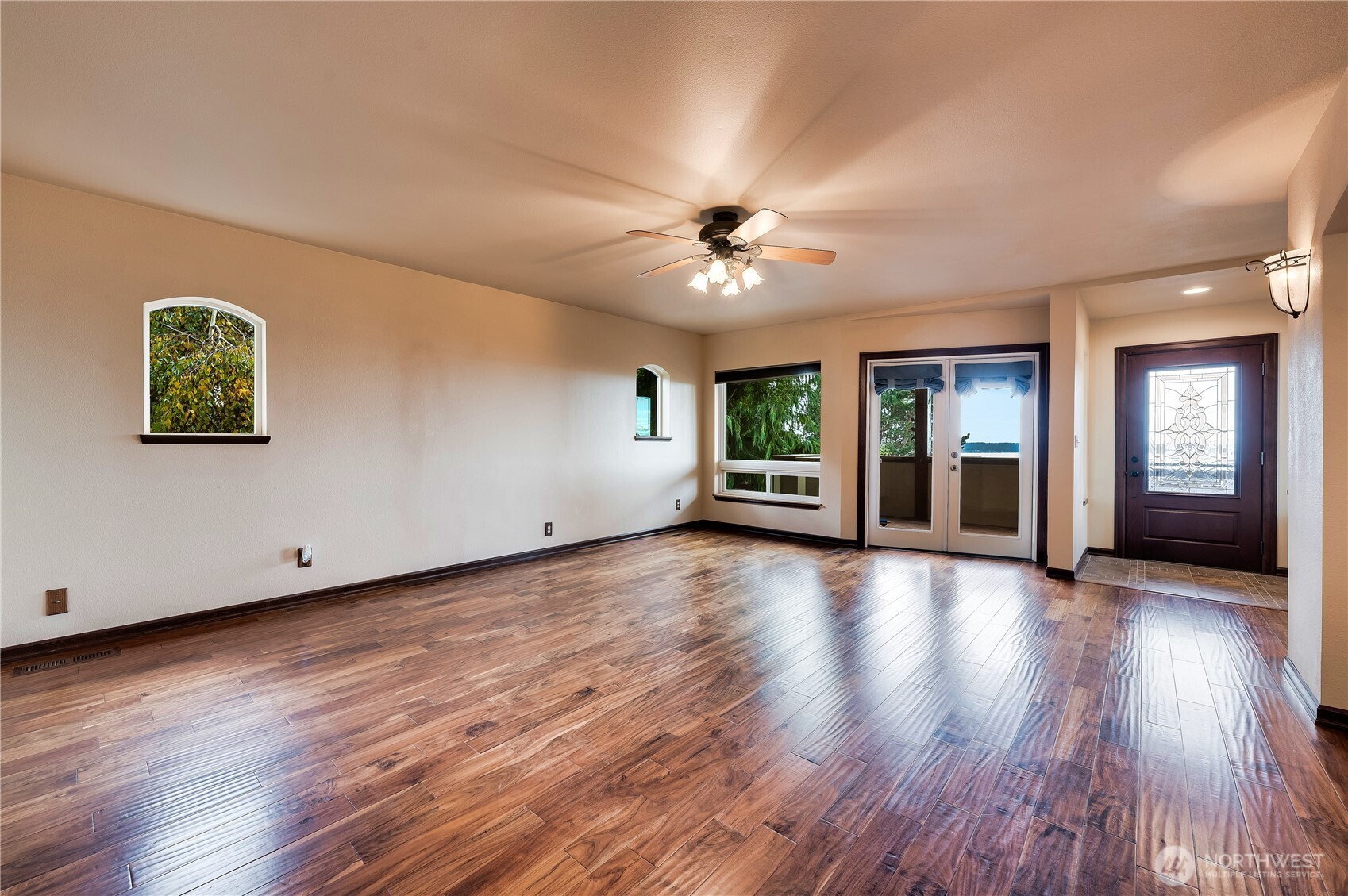 212 Grandview Ave