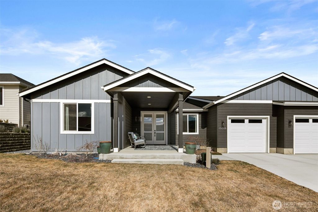 Photo of 15008 Allison Place, Entiat, WA 98822 (MLS # 2484009)