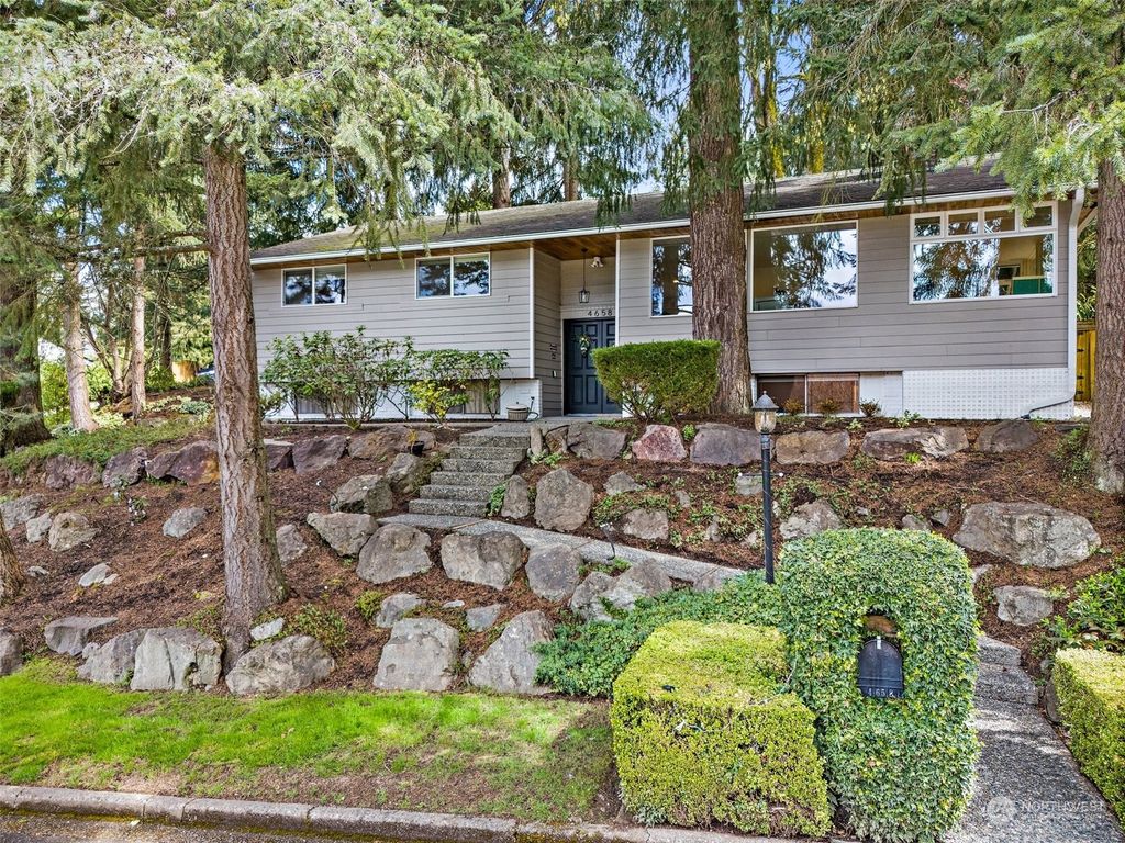 Photo of 4658 149th Avenue SE, Bellevue, WA 98006 (MLS # 2219023)