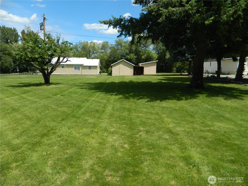 34 Bonaparte Avenue