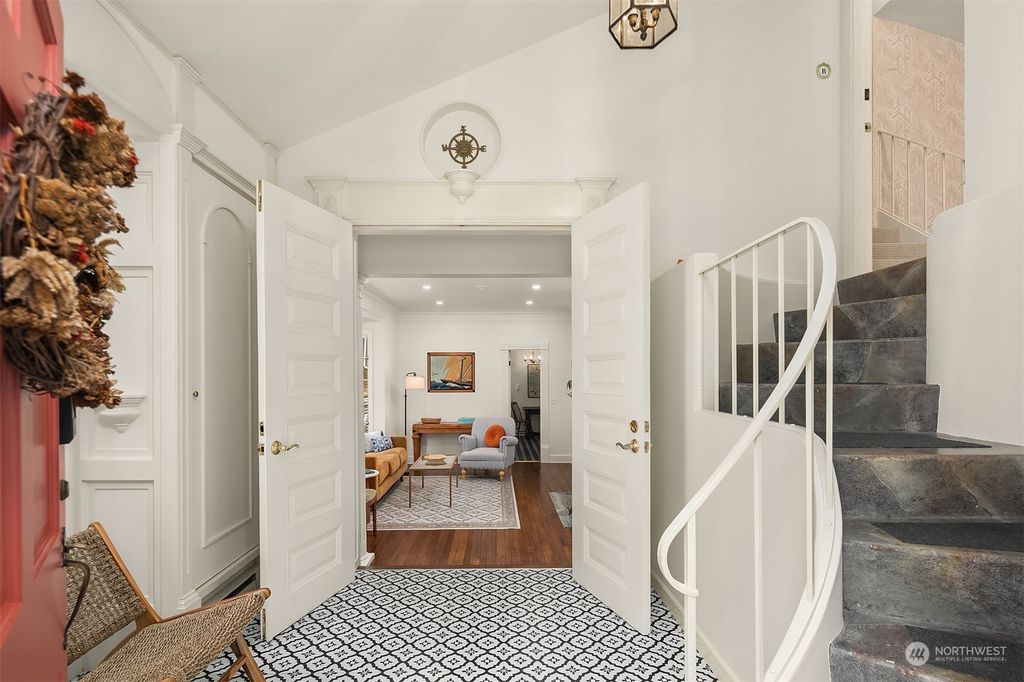 Photo of 307 N 77th Street, Seattle, WA 98103 (MLS # 2293359)