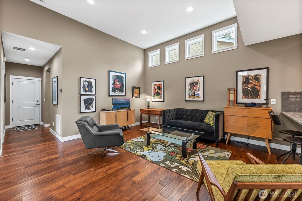 Photo of 14317 Knoll Park Drive E, Bonney Lake, WA 98391 (MLS # 2481999)