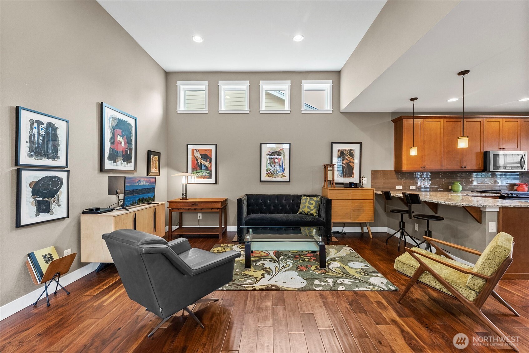 14317 Knoll Park Drive E