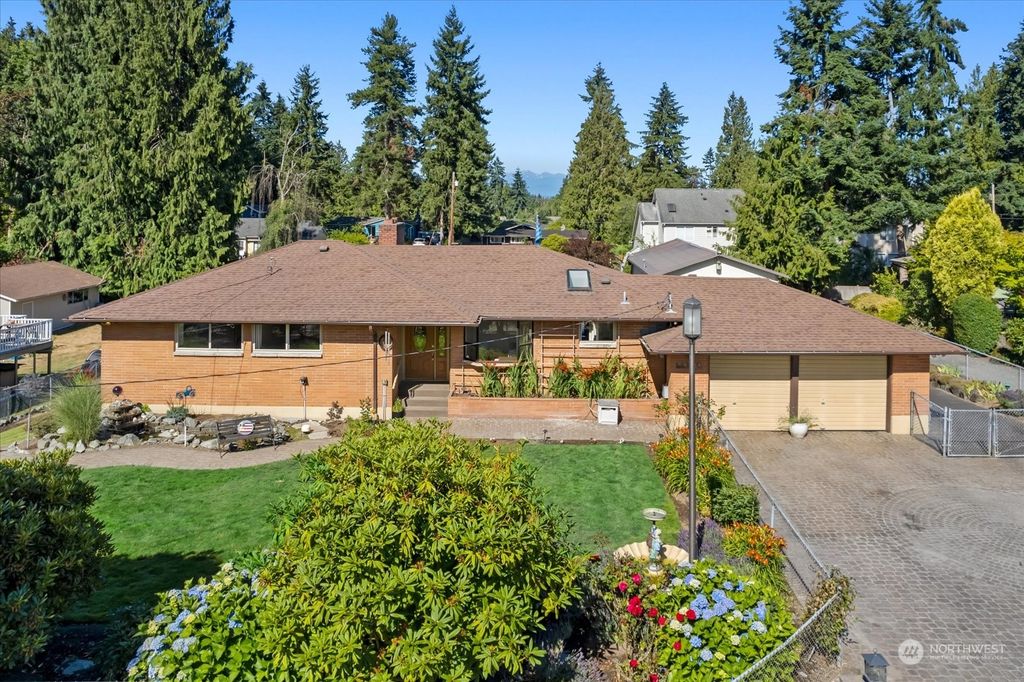 Photo of 22914 85th Place W, Edmonds, WA 98026 (MLS # 2153968)