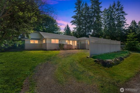 11319 86th Avenue E Puyallup WA 98373