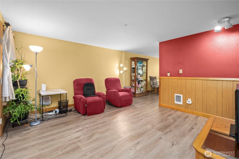 5616 99th Street Ct E G