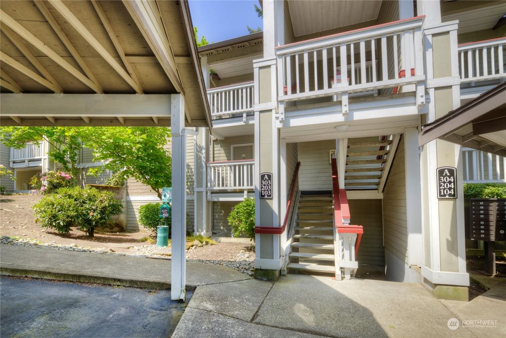 Photo of 18505 SE Newport Way #A203, Issaquah, WA 98027 (MLS # 2070526)