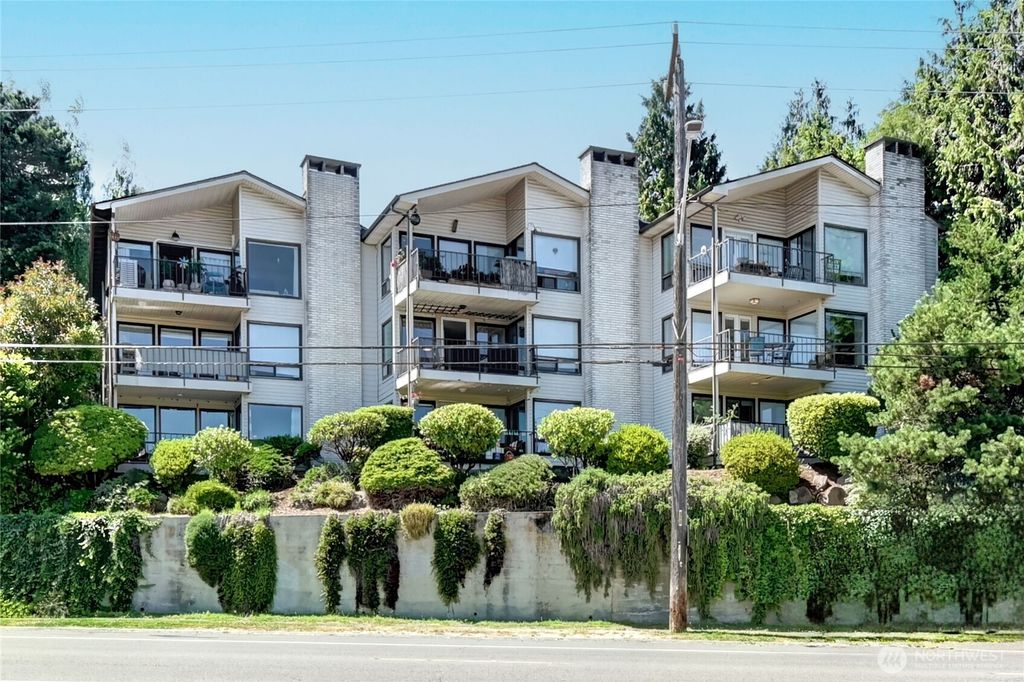 Photo of 2636 22nd Avenue W #203, Seattle, WA 98199 (MLS # 2451234)