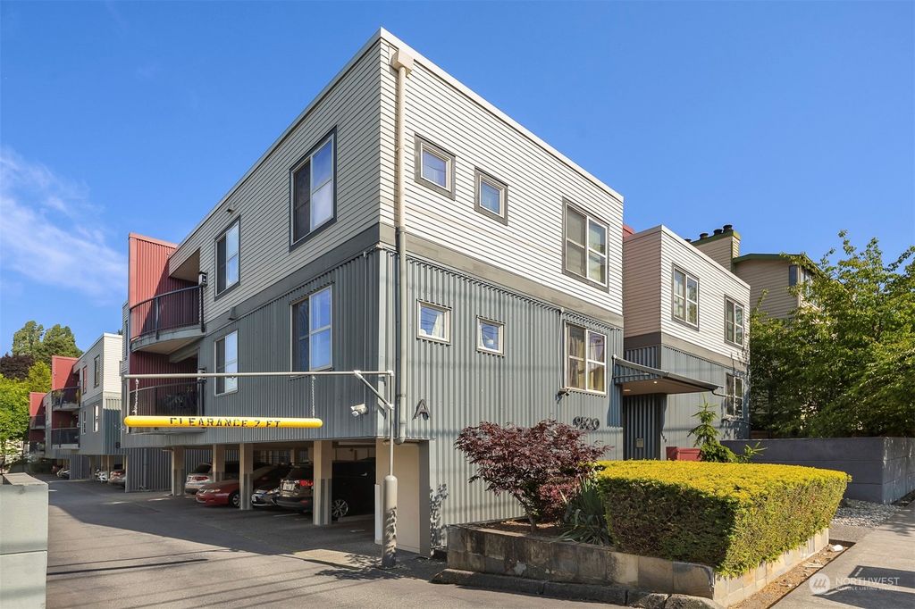 Photo of 9520 1st Avenue NE #C302, Seattle, WA 98115 (MLS # 2135495)