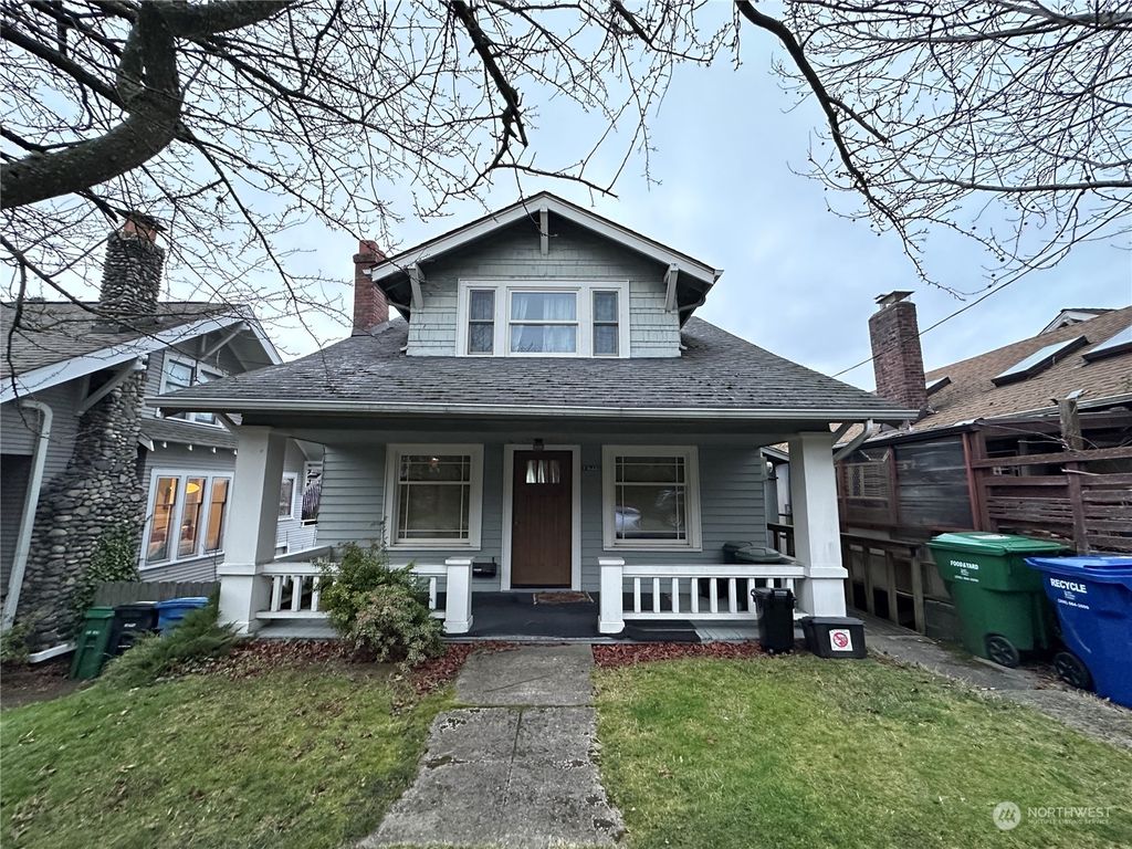 Photo of 2711 10th Avenue W, Seattle, WA 98119 (MLS # 2328551)