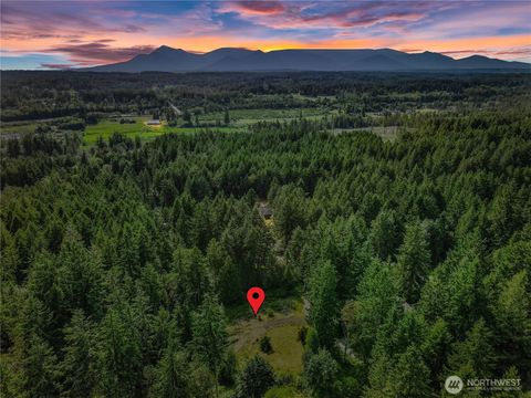 Photo of 0 X NW Vasquez Way, Silverdale, WA 98383 (MLS # 2466769)