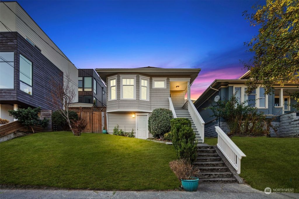 Photo of 231 27th Avenue E, Seattle, WA 98112 (MLS # 2017453)