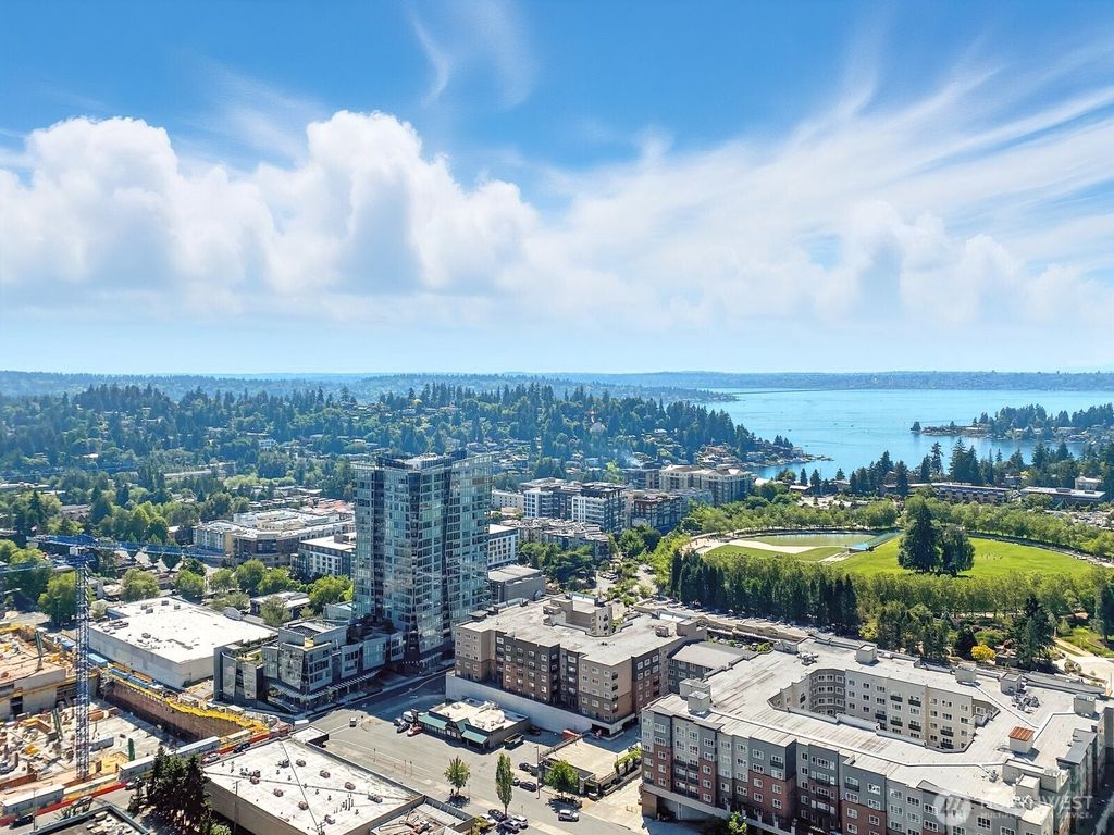 Photo of 10700 NE 4th Street #3116, Bellevue, WA 98004 (MLS # 2415731)