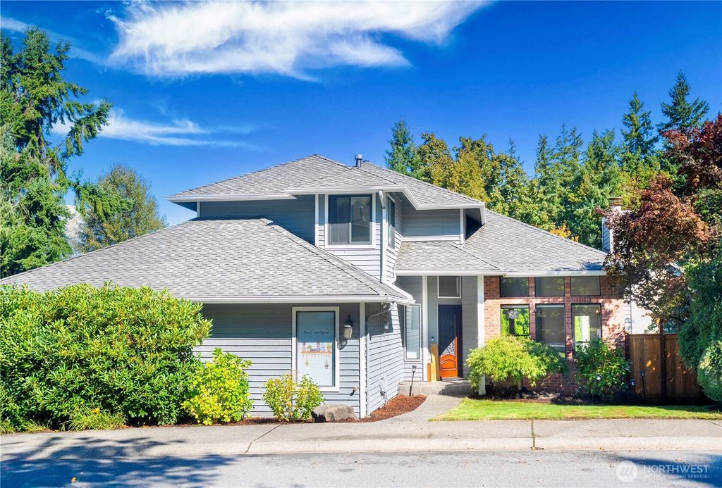 Photo of 12510 SE 80th Way, Newcastle, WA 98056 (MLS # 2439340)