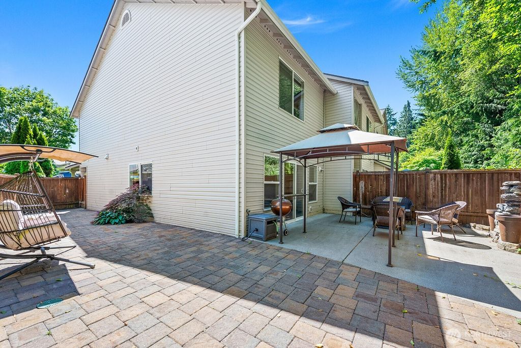 Photo of 13608 56th Avenue SE, Everett, WA 98208 (MLS # 2389953)