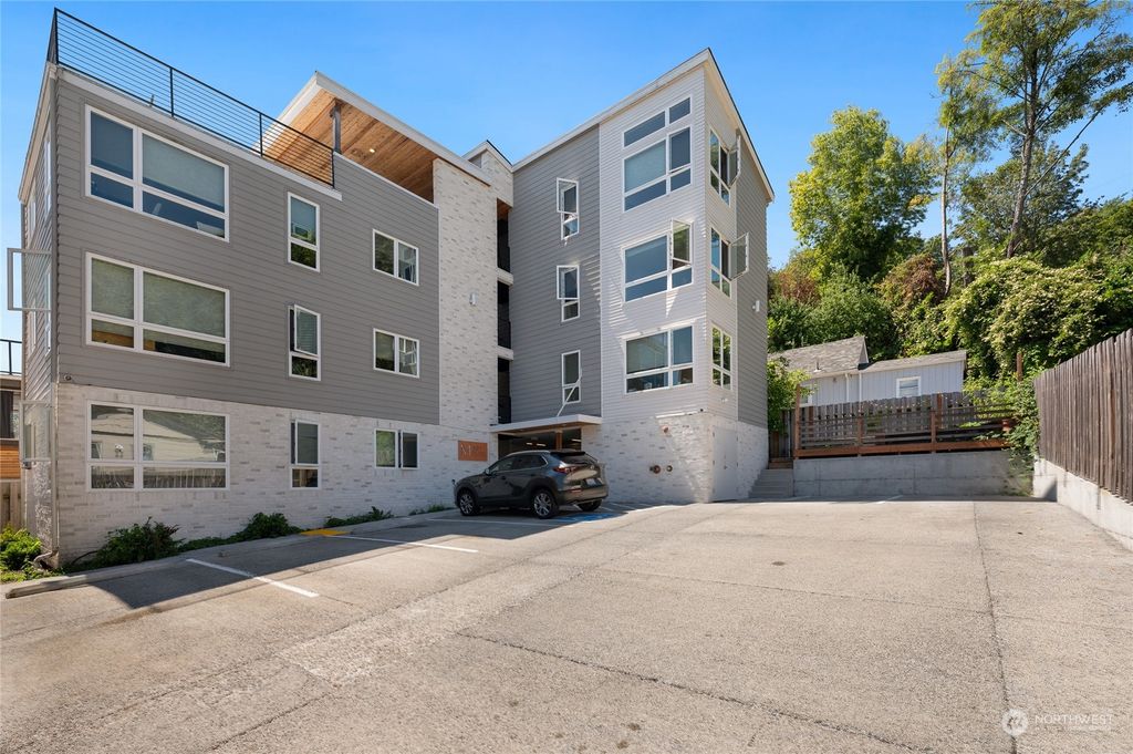 Photo of 3005 Harbor Avenue SW, Seattle, WA 98126 (MLS # 2271194)