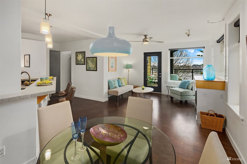 Photo of 655 Crockett Street #B208, Seattle, WA 98109 (MLS # 1981123)