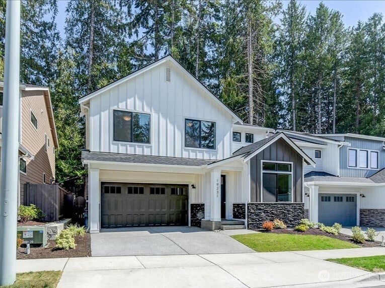 19231 Meridian Drive SE CW 13