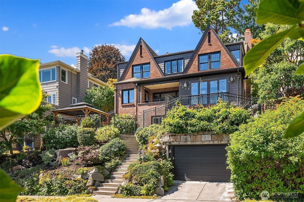 Photo of 3220 Sierra Drive S, Seattle, WA 98144 (MLS # 2470101)