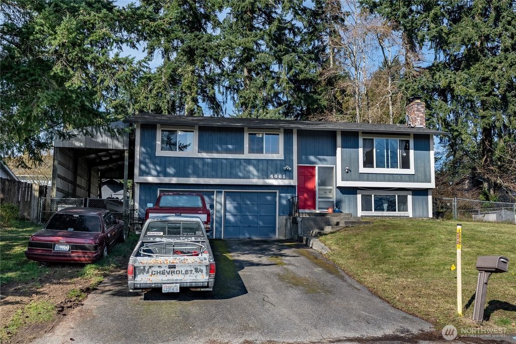 Photo of 4661 SE Basswood Lane, Port Orchard, WA 98366 (MLS # 2466956)