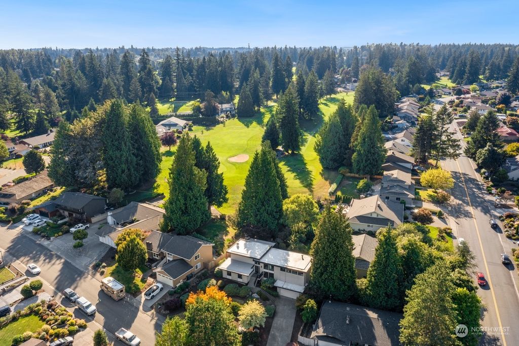 Photo of 16911 150th Avenue SE, Renton, WA 98058 (MLS # 2292012)