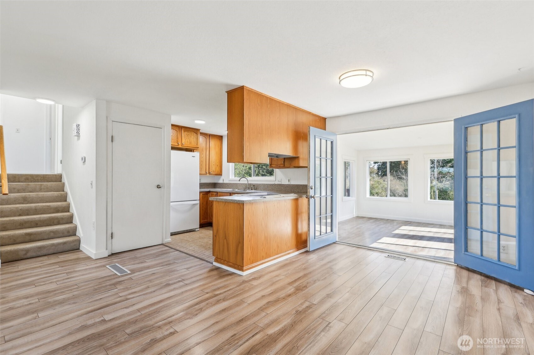 850 SW Kingma Court