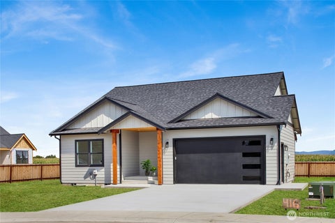 Photo of 416 W 4th Street, Everson, WA 98247 (MLS # 2561256)